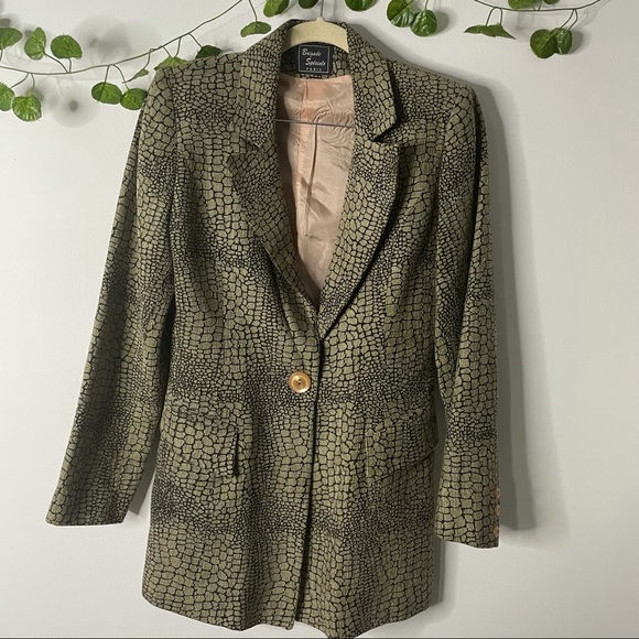 Brigade Speciale Paris Women’s Animal Print Blazer - Picture 2 of 6